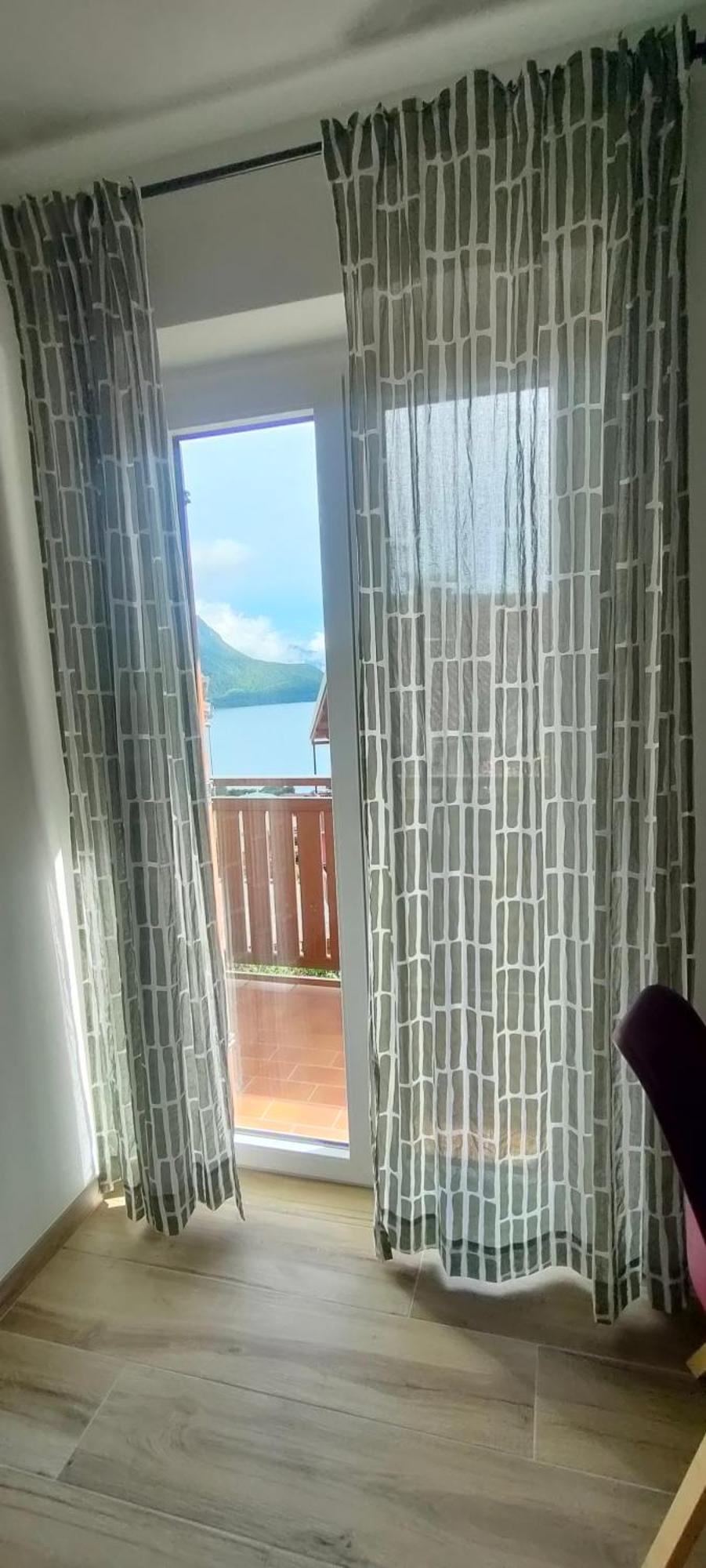 Una Finestra Sul Lago Molveno Exterior photo